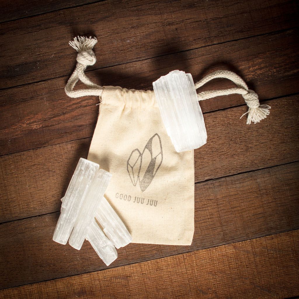 How to Use Selenite for Cleansing and Clearing Energy