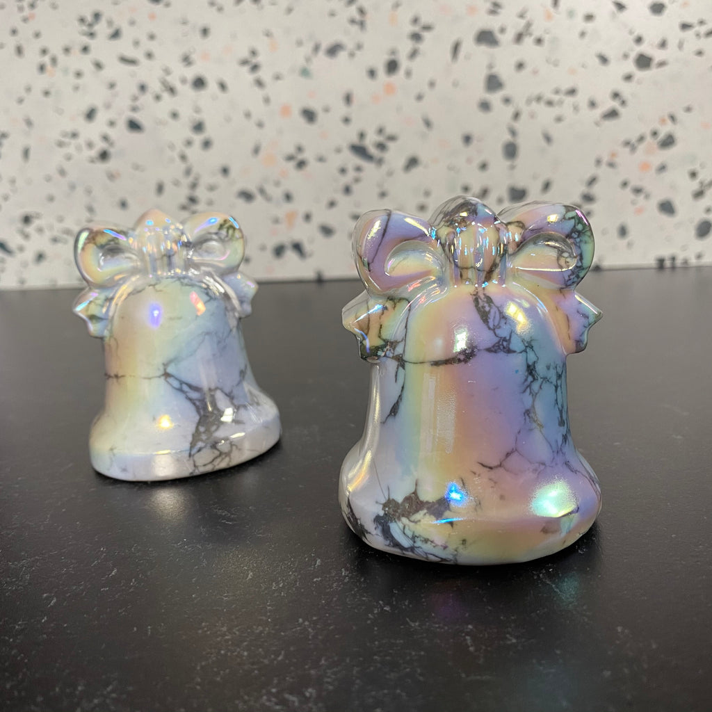 Aura Howlite Bell