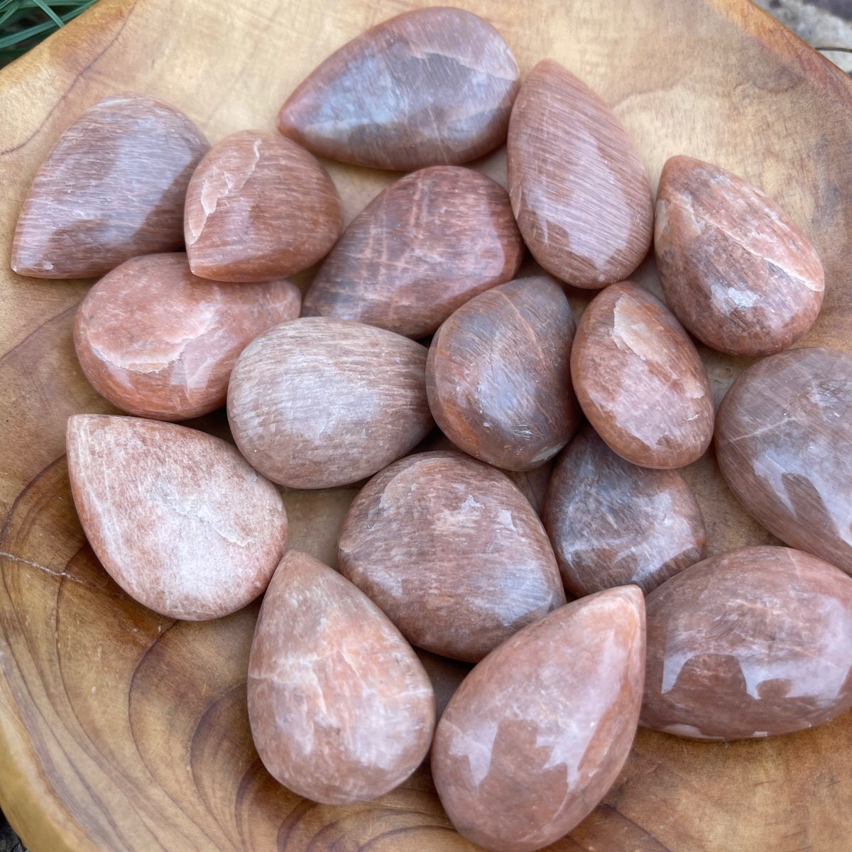 Flashy Polished Peach Moonstone Teardrop