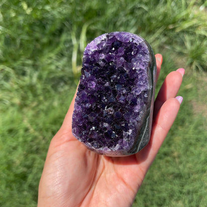 Deep Purple Amethyst Cut Base
